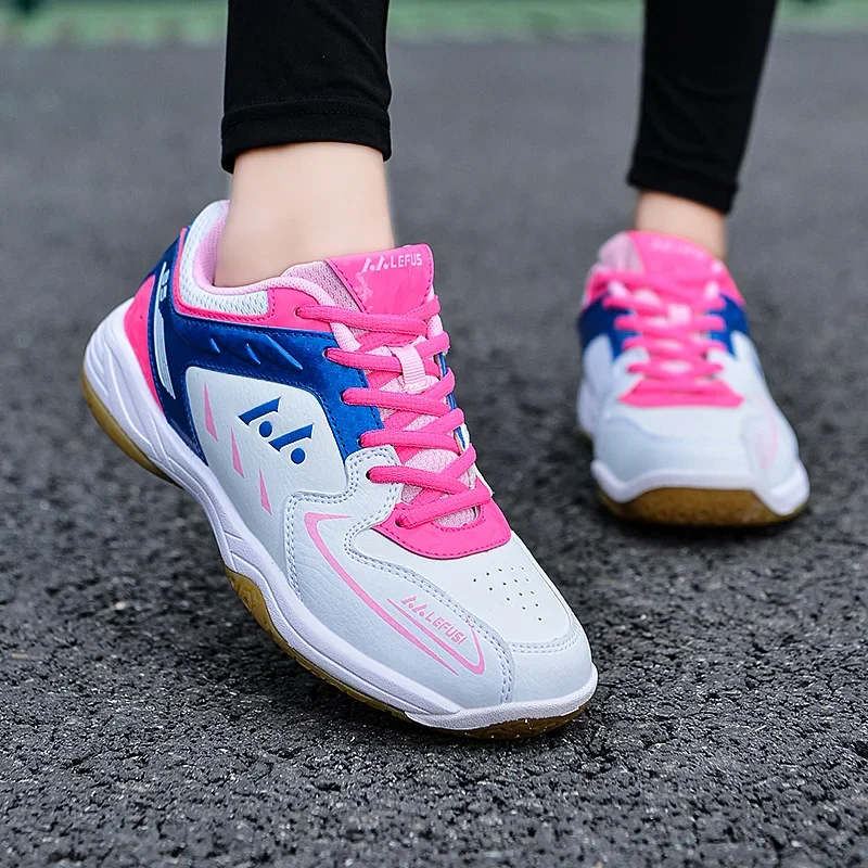 أحذية رياضية للريشة الطائرة 20 - مراجعة Badminton Youth وسعره